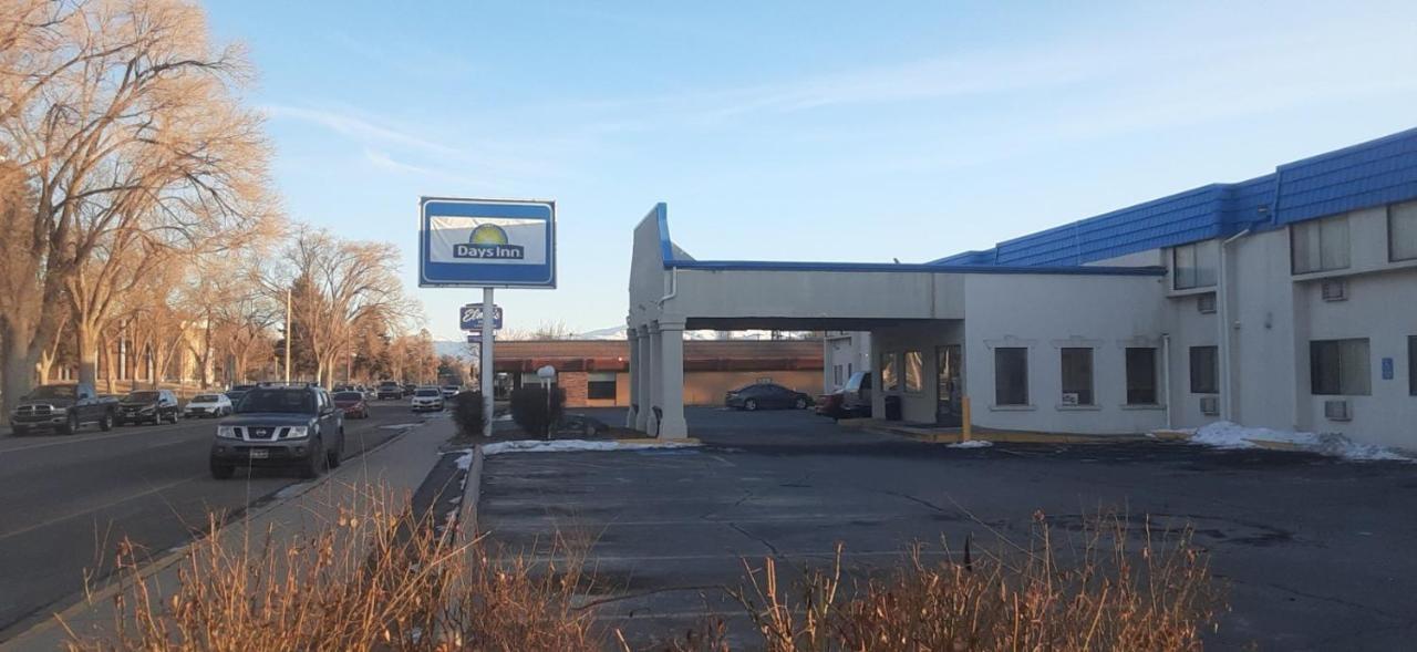 Days Inn By Wyndham Pocatello University Area Exterior photo